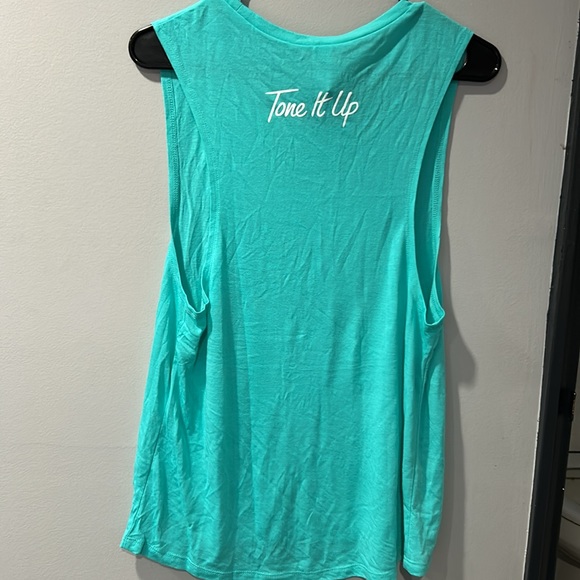 Tone It Up tank top - Picture 2 of 2